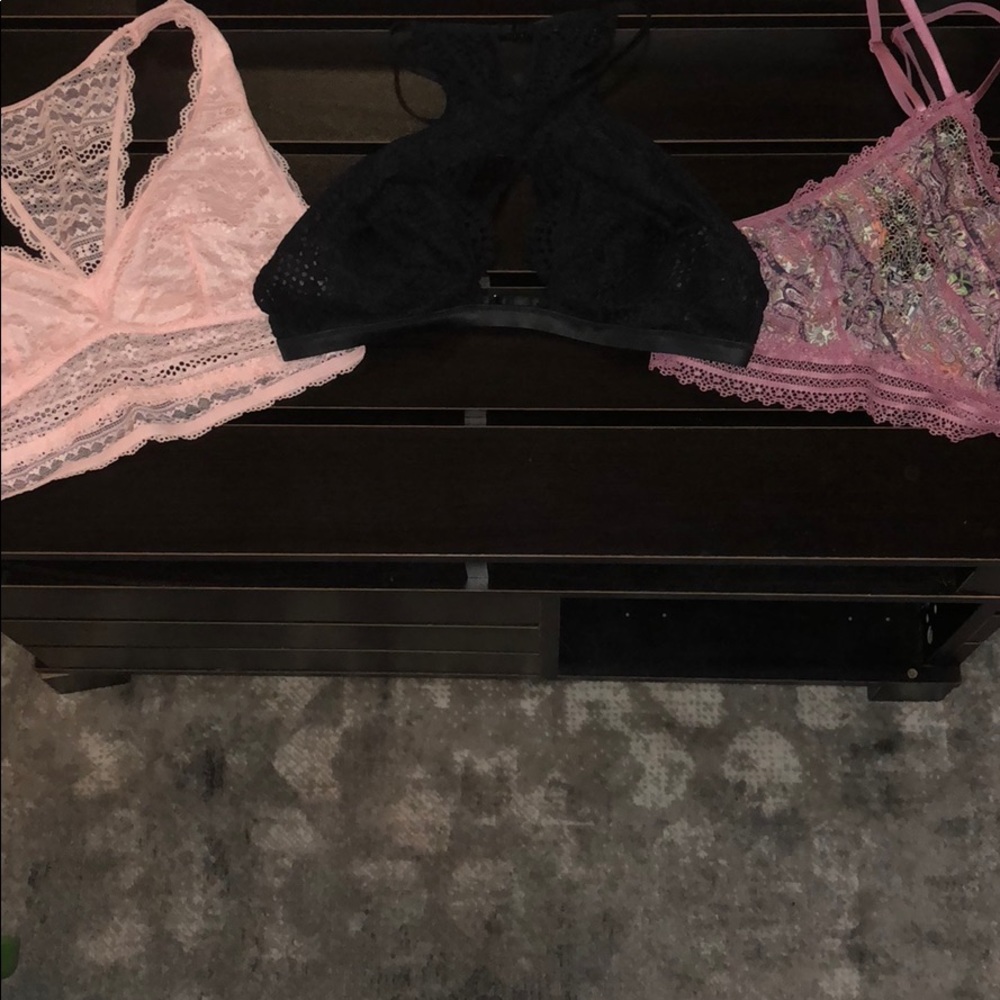 VS Bralettes